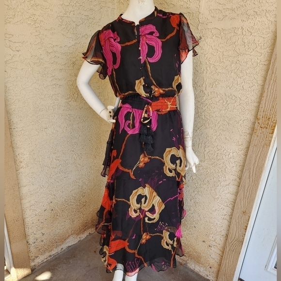 The Martinique Dress by SOUVENIR - Picture 12 of 14